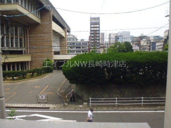 長崎駅 バス9分  長崎バス・市民会館下車：停歩2分 2階の物件内観写真